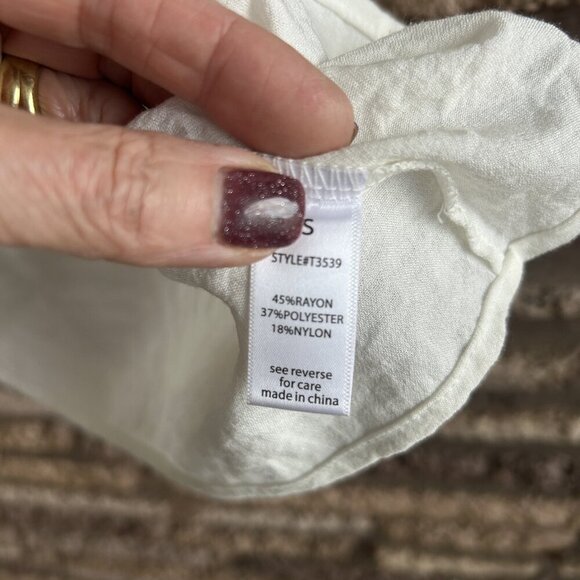 Active USA White Peasant Top With Ruffle Collar Puffed Sleeves Size Small - Picture 4 of 6